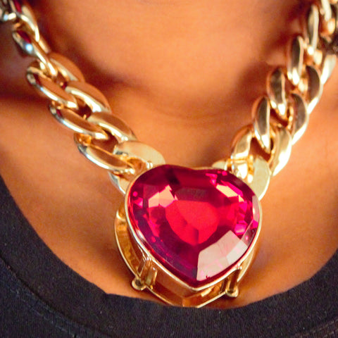 RED HEART RHINESTONE NECKLACE