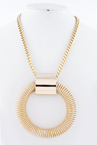 CIRCLE WIRE GOLD CHAIN NECKLACE